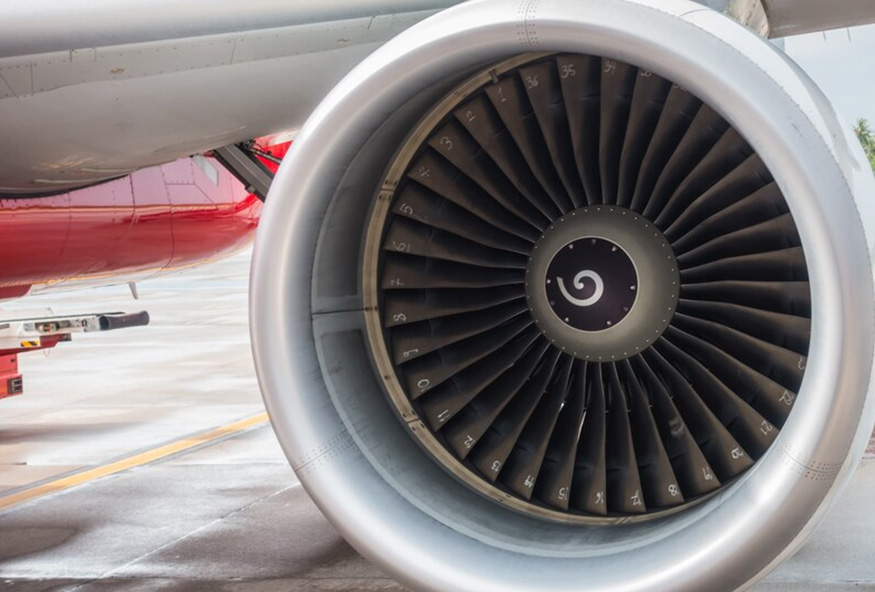 Aircraft engine transition and lease management technical services